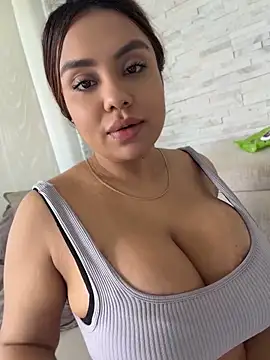 valeria2019hot webcam
