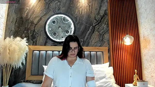BellaPeers_ webcam
