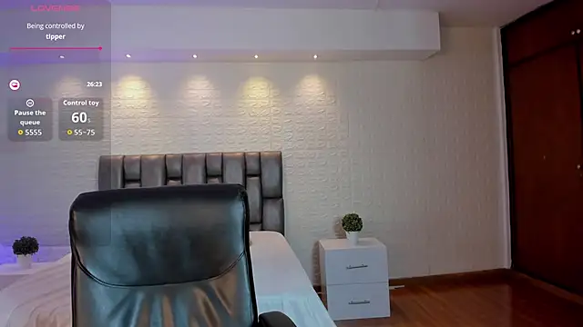 AidaJones webcam