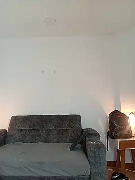 Dante_Knox webcam