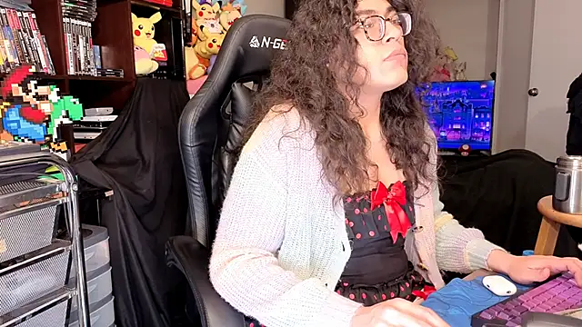 ShinyCherub webcam