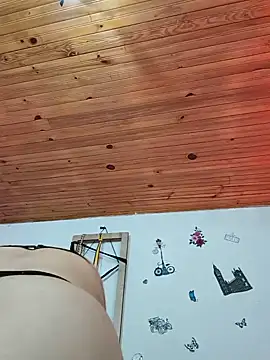 keila_j webcam
