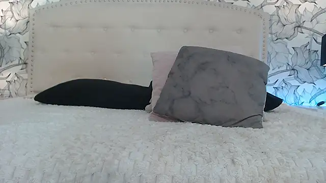 Venusandrea29 webcam