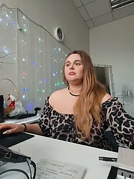 Juicy_PeachLux webcam