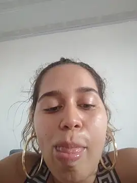 LaurenWelly_ webcam