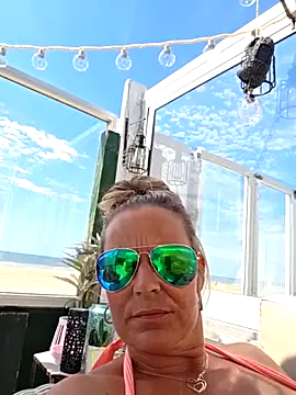 xMystiqueMavenx webcam