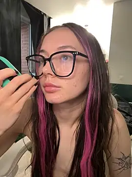 OliviaMorgan_ webcam