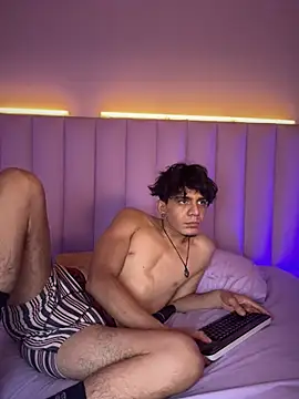 abrilandjulian webcam