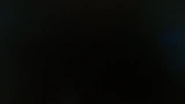 GoldenLuxeLady webcam