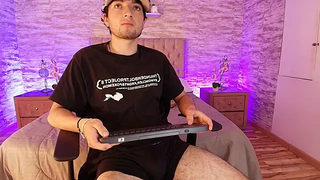 Neo_zarek webcam