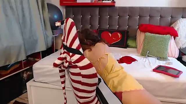 kellyterapy webcam