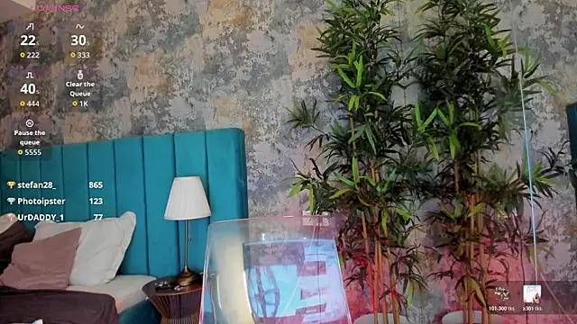CreamyInkky_ webcam