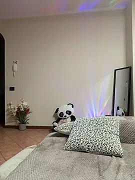 Eva_Pearl webcam
