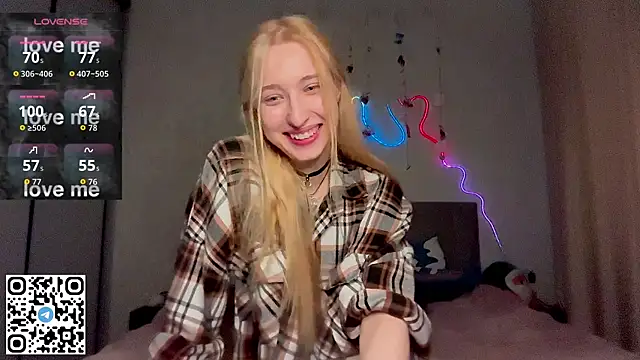 Emma_Willson webcam