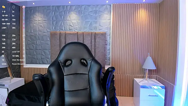 charlottewhitte webcam