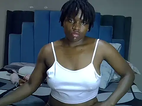 melanin_moon webcam