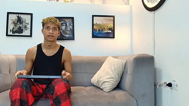 GOLD_BOYS webcam