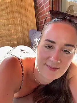 EllaMae webcam