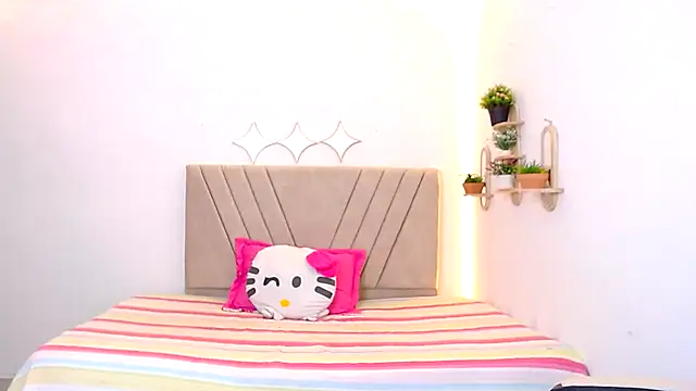 zara_cute webcam stripchat model stream image