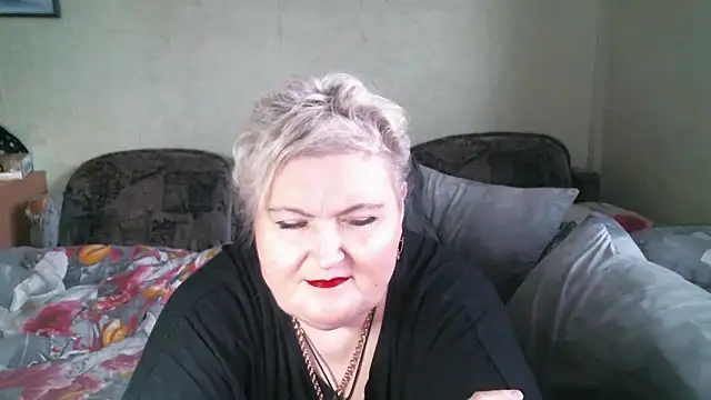 lana555 - Lana555's free webcam - UK Sex Cams