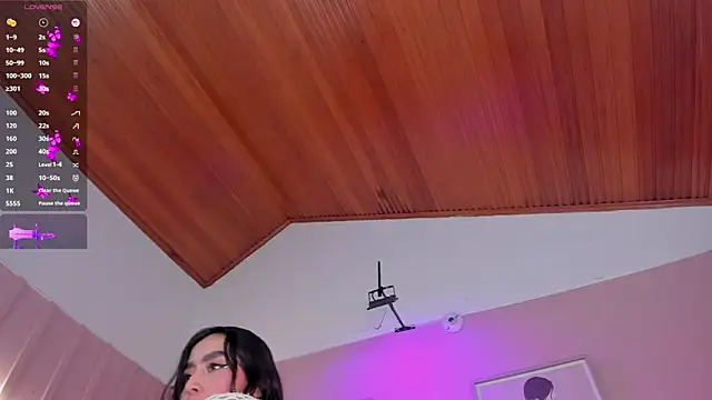 elodie_walker webcam