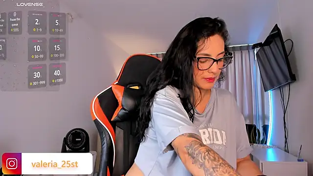 valeriia25_ - Valeriia25_'s free webcam - UK Sex Cams