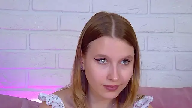 LiliLinn webcam