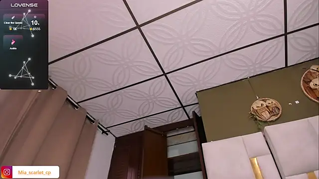 Mia_scarlet69 shaved cameltoe cam