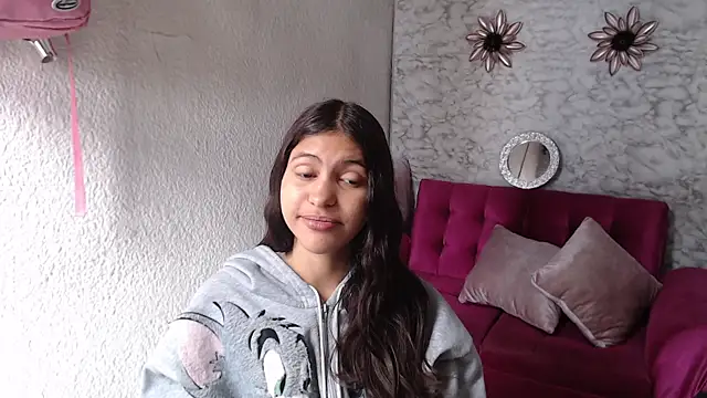 Evagirl69 BDSM couple webcam show
