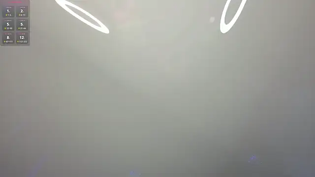 NikkiiStill webcam
