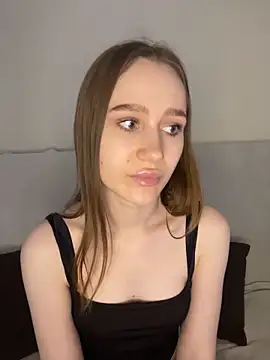 Mary_Smitty oiled body cam girl