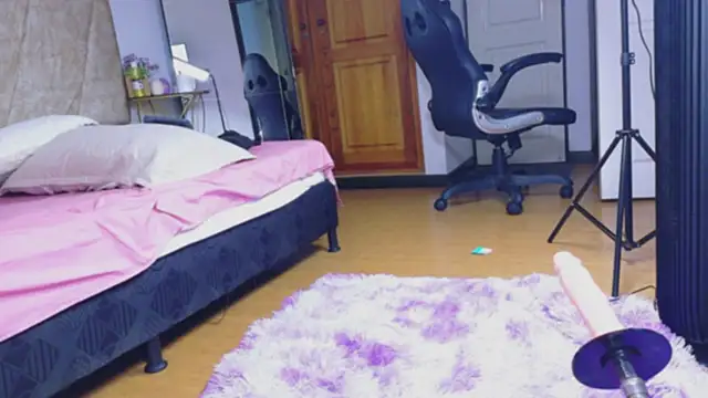victoria_withmore webcam