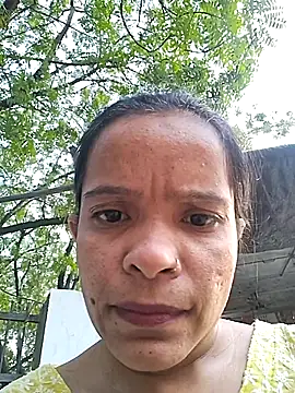 Shanaya_001 webcam
