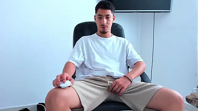 chandler_ken (M young) - cum
