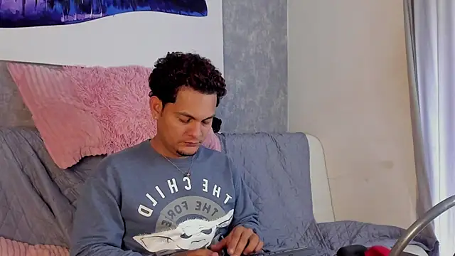 damon_10 (M young) - spanks