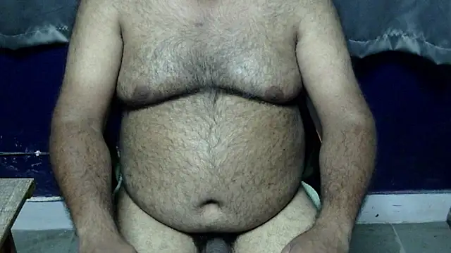 hairysubcub_70 (Ask my age) - Welcome To Daddy's Room. Make Daddy Cum.