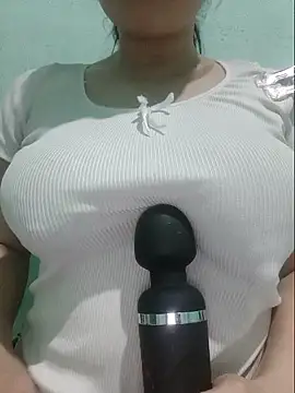 Shine_Mai webcam