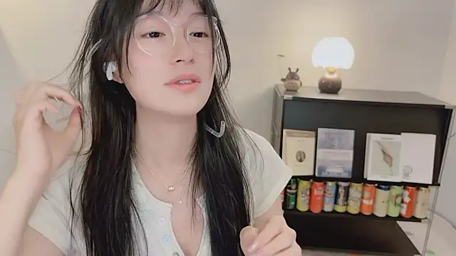 Onechestnut webcam