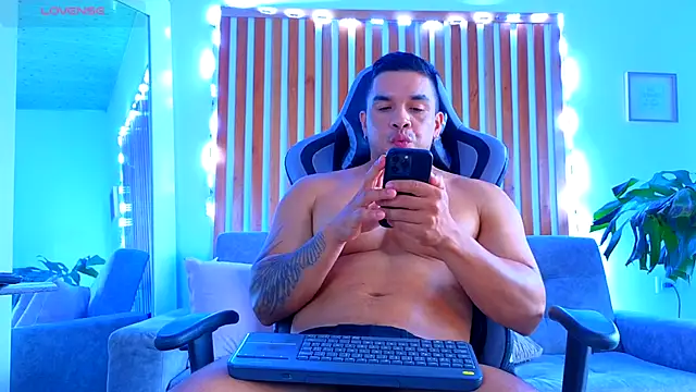 estebandelouis live sex cam