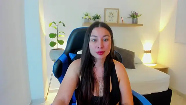 bella_99_ webcam