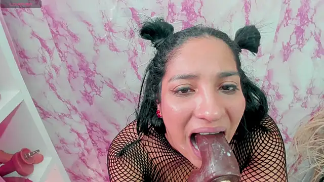 sweetyblowjob19_ webcam
