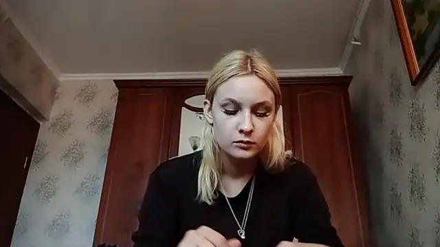SharriLeisey webcam