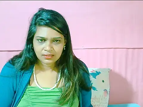 SexyIndianSugar webcam
