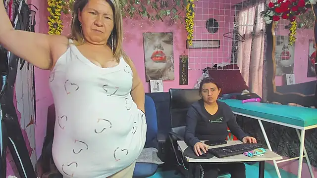 lesbiancuple webcam