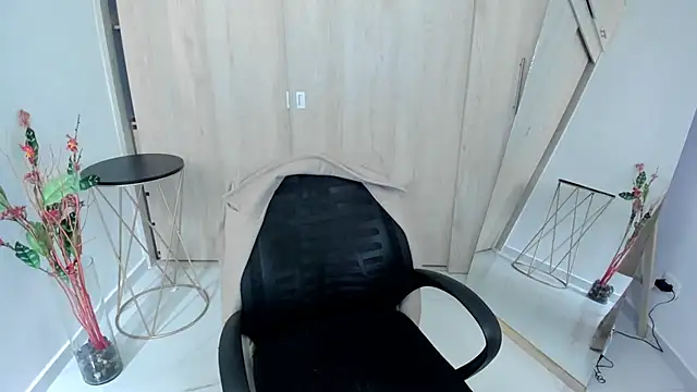 Adele_Sweett webcam