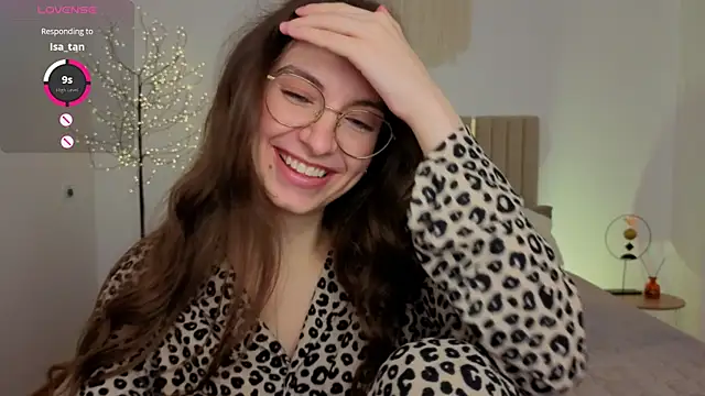 Real_cutie1 webcam