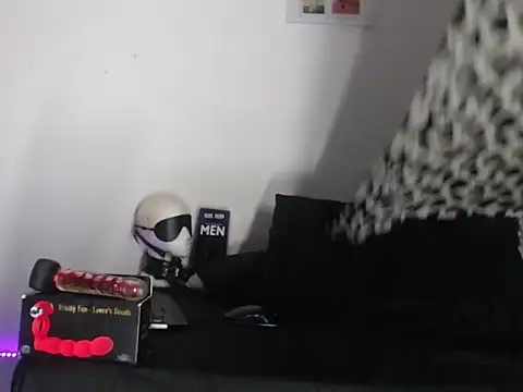 CherryH0ttie live cam