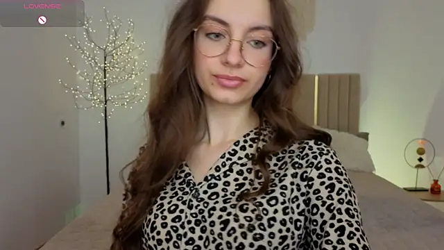 Real_cutie1 webcam
