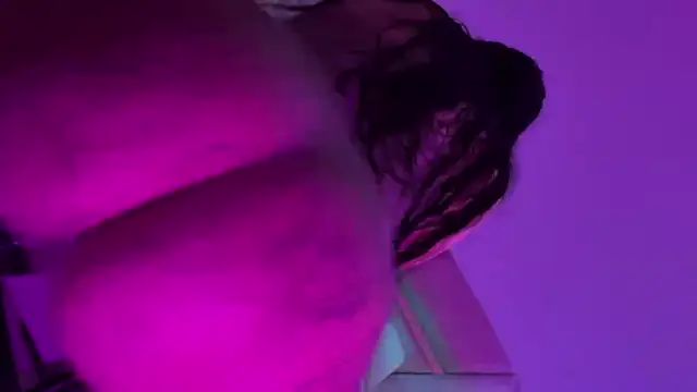 elizawiliamst webcam