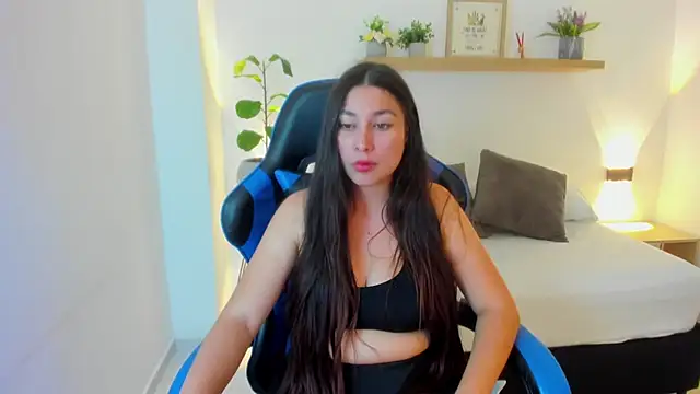 bella_99_ webcam